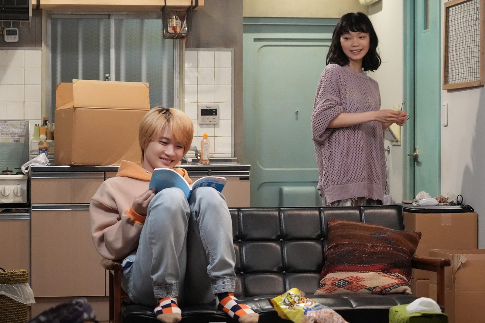 神木隆之介、古川琴音 「コントが始まる」第9話より（C）日本テレビ