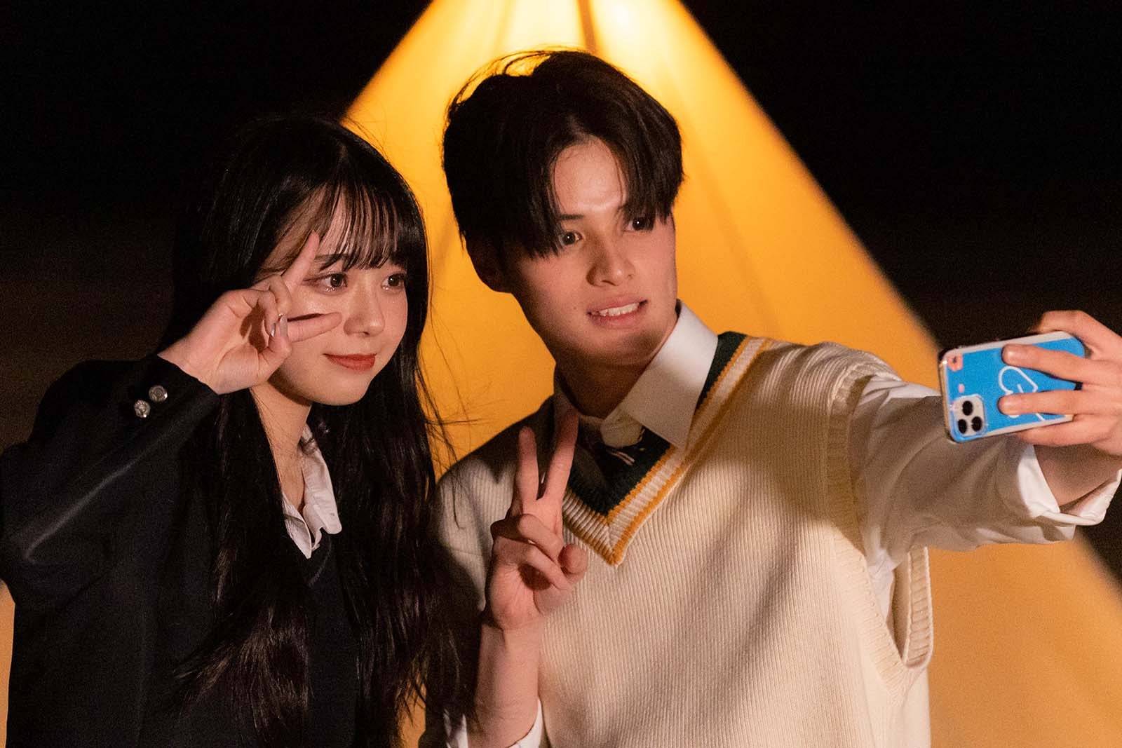 あやの、れおん「今日、好きになりました。-卒業編2022-」（C）AbemaTV, Inc.