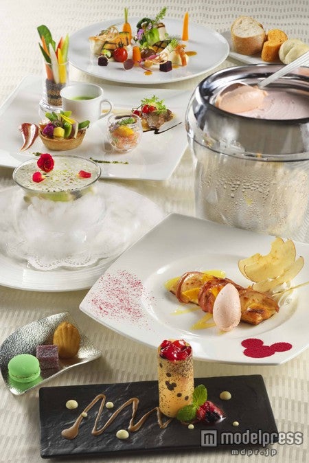 「オチェーアノ」 スウィートセイリング・ランチ（イメージ）／（C）Disney