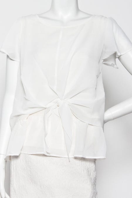 前縛りシフォントップス「DEPARTMENT」2980円(税込)