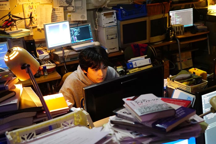 (C)2019『AWAKE』フィルムパートナーズ