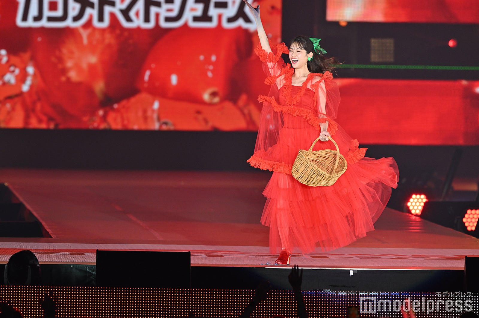 （C）モデルプレス