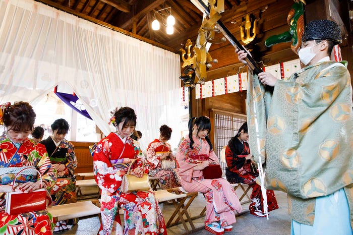 ご祈祷の様子 (C)Mercury