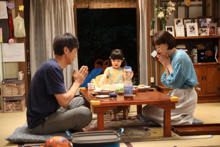 時任三郎・加藤柚凪・上野樹里/「監察医 朝顔」第9話より(C)フジテレビ