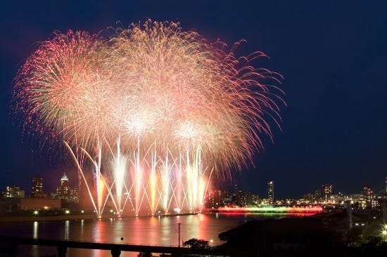一度は見に行きたい!新潟市内おすすめ花火大会7選