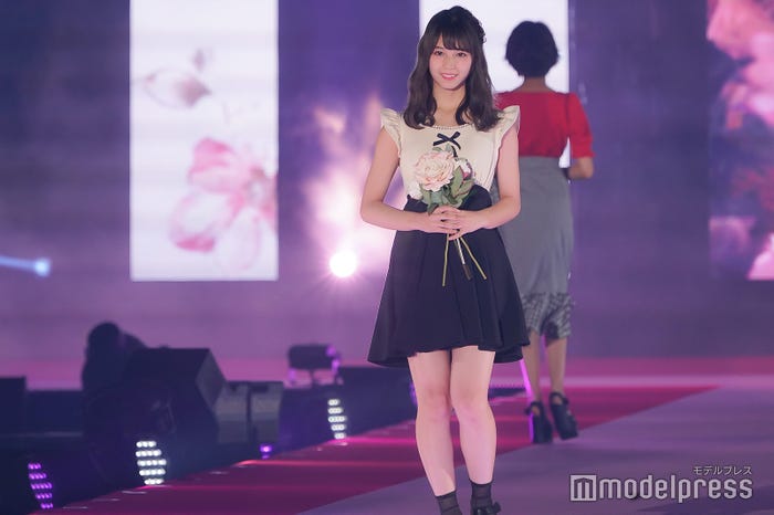 小坂菜緒(C)モデルプレス