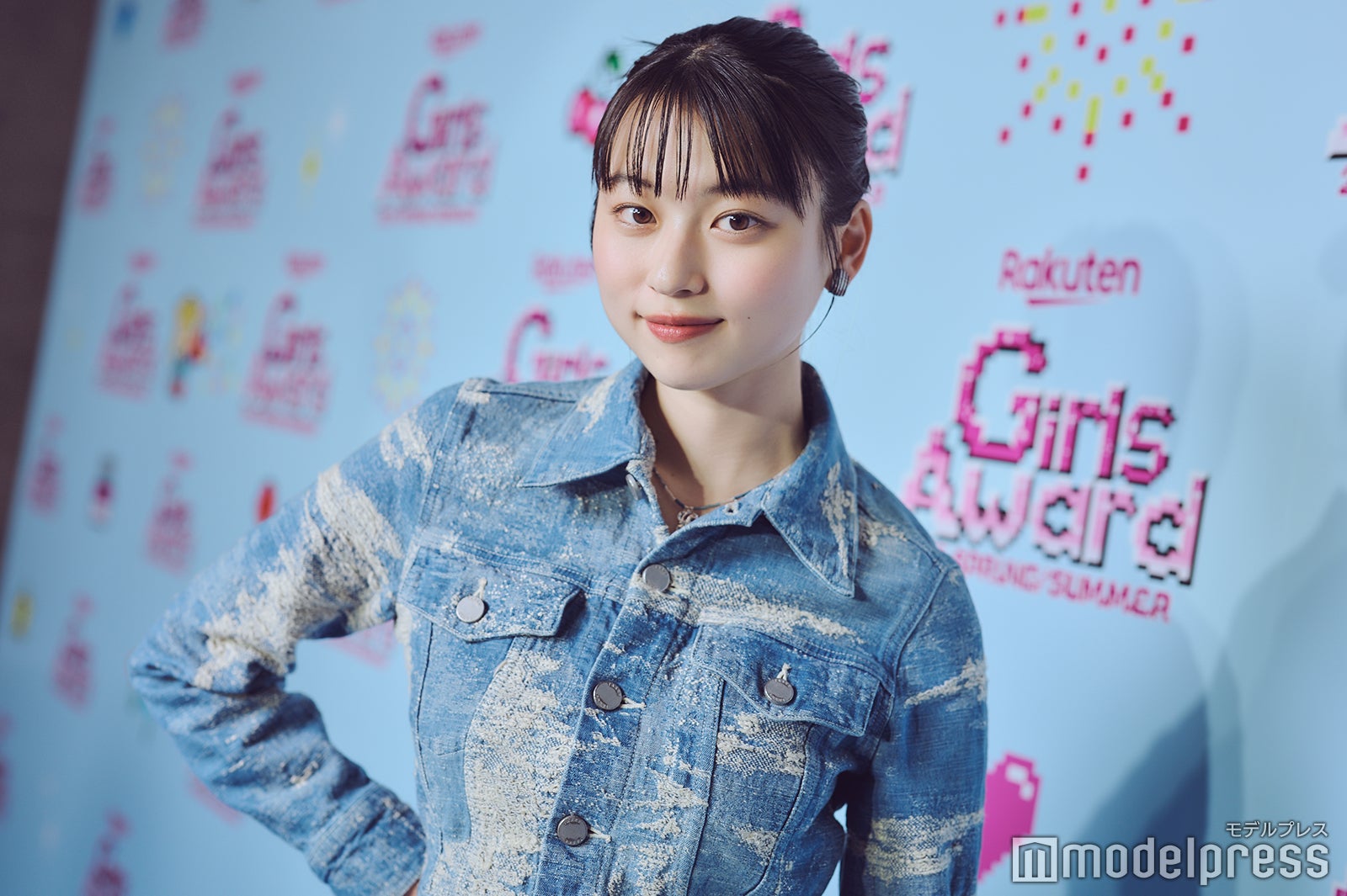 菊池日菜子（C）モデルプレス