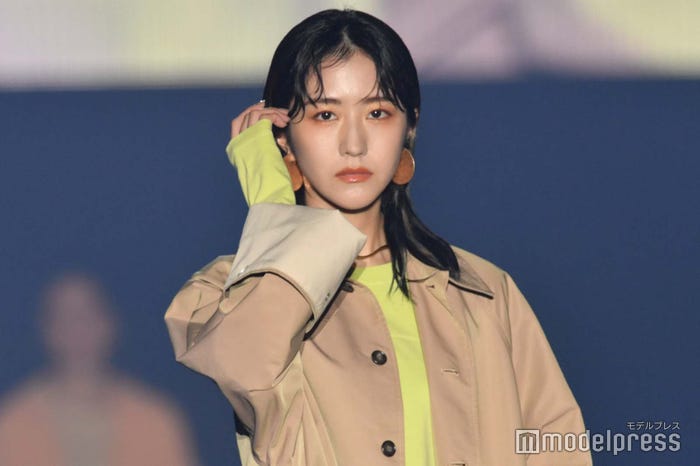 土生瑞穂(C)モデルプレス