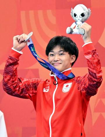 飛び込み 玉井が前回大会超えの銀メダル！“必殺技”5255B決めた！