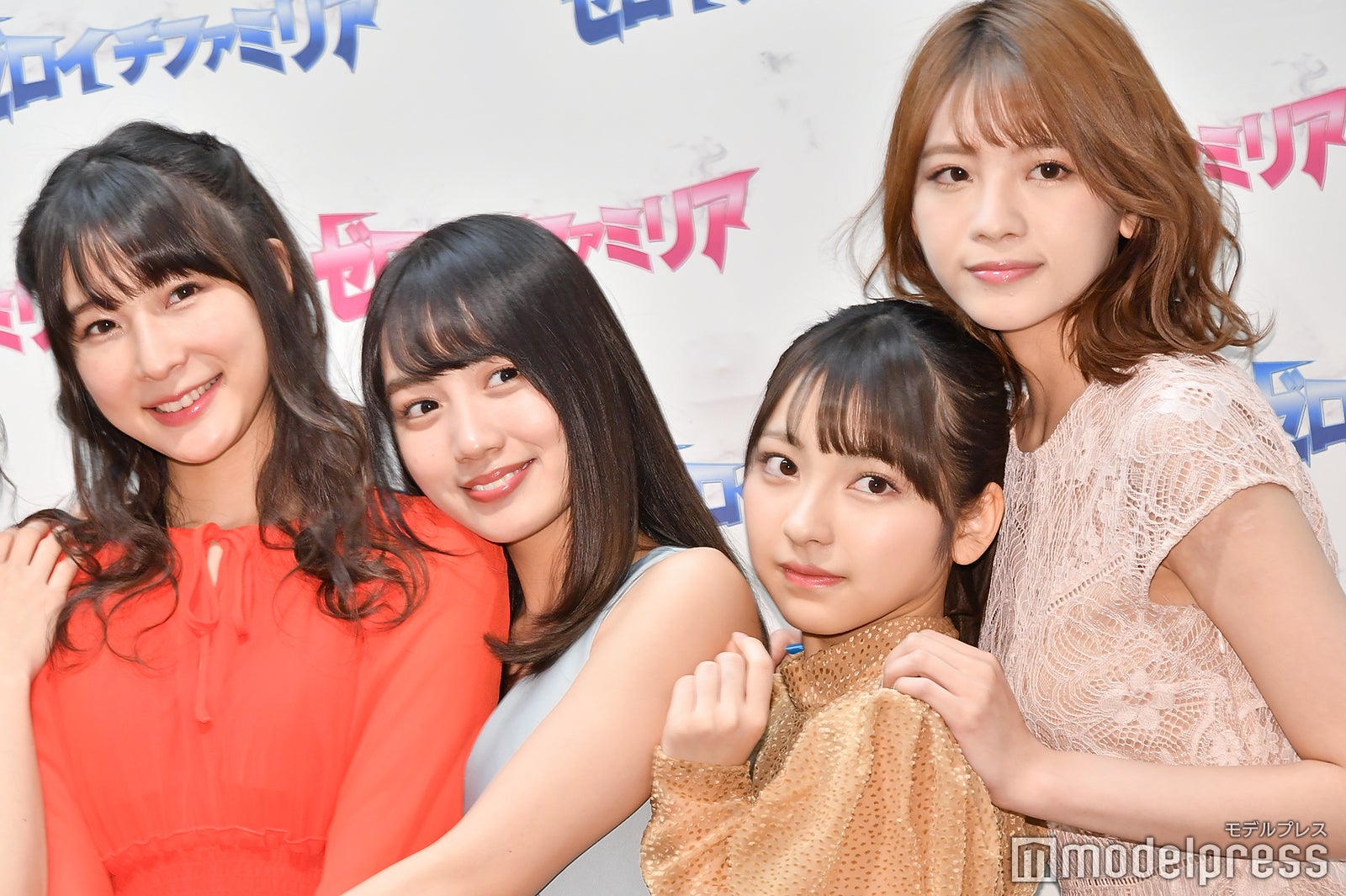 川崎あや、黒木ひかり、十味、早瀬あや （C）モデルプレス