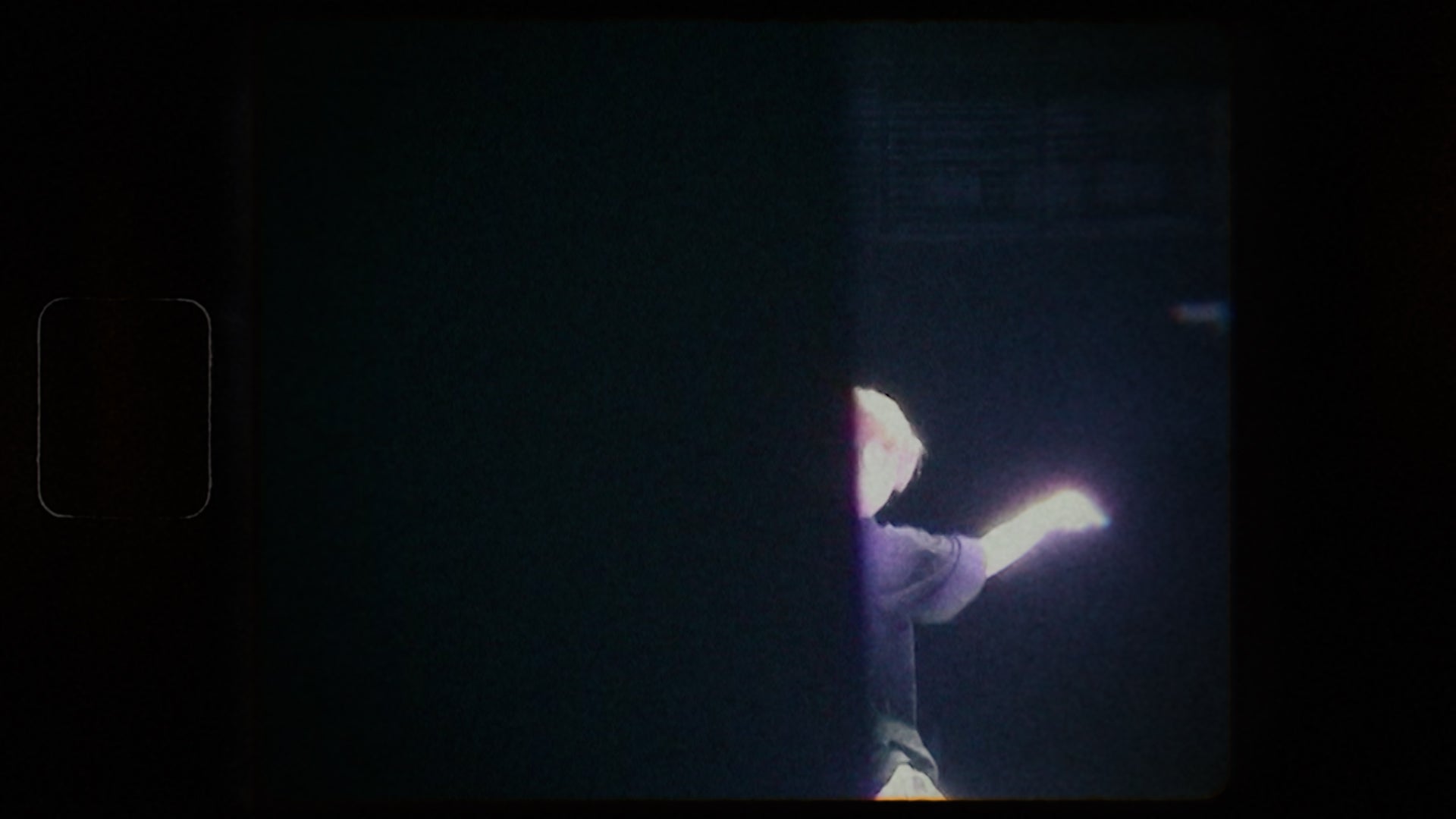 新WEBムービー「サン生と楽曲作ったよ」篇より（提供写真）