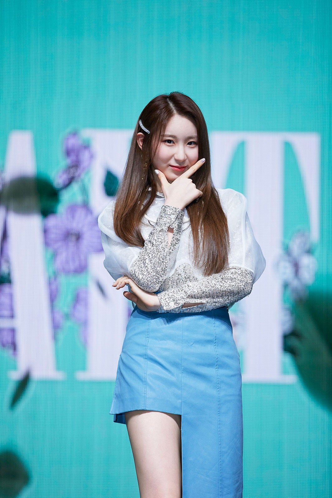 IZ*ONE（C）OFF THE RECORD