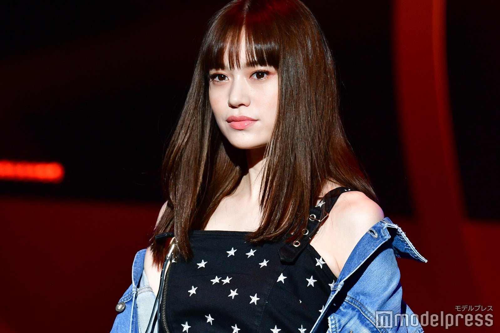 野崎智子（C）モデルプレス