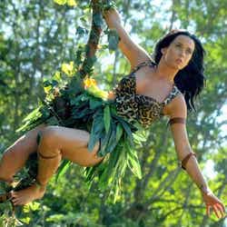 ケイティ・ペリーの新曲「ロアー~最強ガール宣言!」