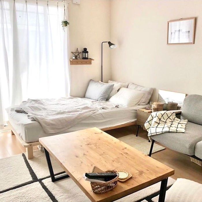 8畳の寝室におすすめのレイアウト実例特集 快適に眠れるベッドの配置は モデルプレス