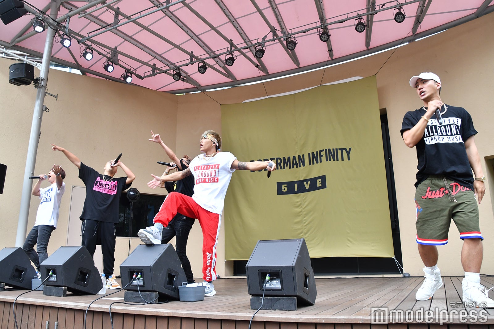 DOBERMAN INFINITY（C）モデルプレス