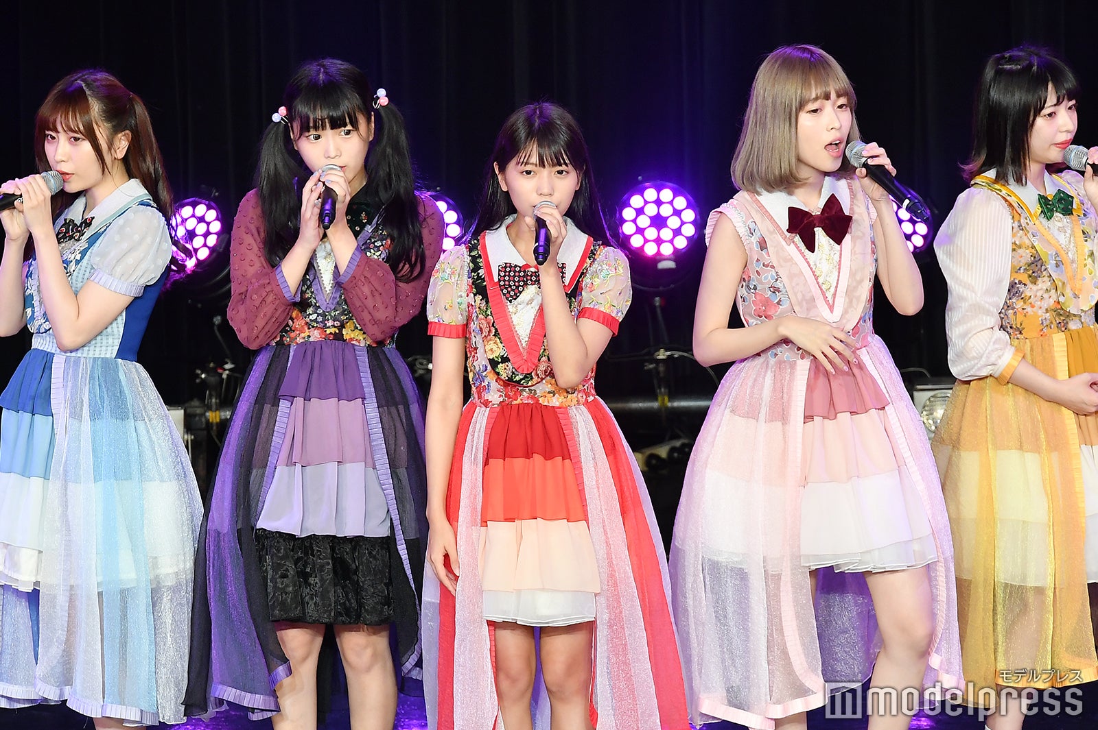 “顔面偏差値のお化け”まねきケチャ、TIFで熱狂ステージ＜写真特集／セットリスト＞