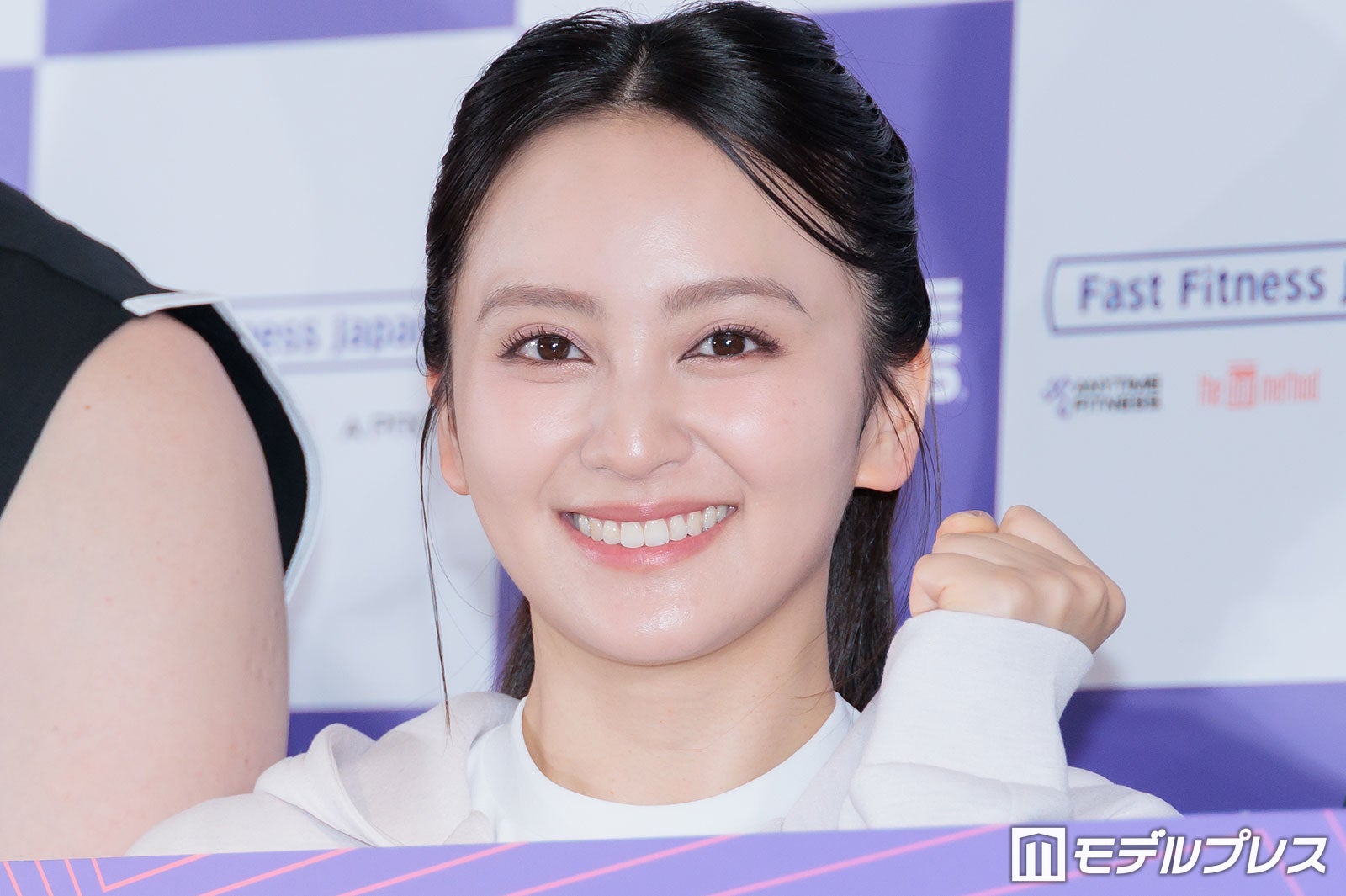 岡田結実、第1子出産後初の公の場「毎日苦戦して、でも楽しくて」 変化したこと明かす