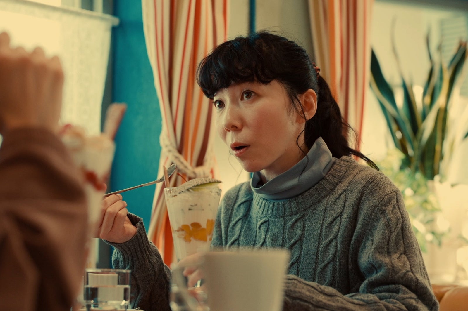 平岩紙「ホットスポット」第5話（C）日本テレビ