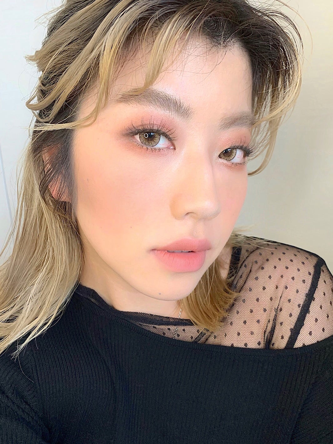 人気アイテム使用イメージ＜LOVERY＞（画像提供：M・A・C）