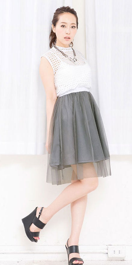 ハイネックメッシュノースリーブトップス×チュールスカート☆ドッキングフレアワンピース「神戸レタス」2990円（税込）