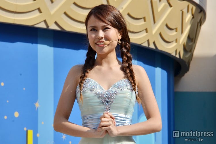 リアルディズニープリンセス が降臨 Miracle Vell Magic アナと雪の女王 主題歌を披露 スマホの歌姫が話題騒然 モデルプレス リアルディズニープリンセス が降臨 Miracle Vell Magic アナと雪の女王 主題歌を披露 スマホの歌姫が話題騒然 モデルプレス