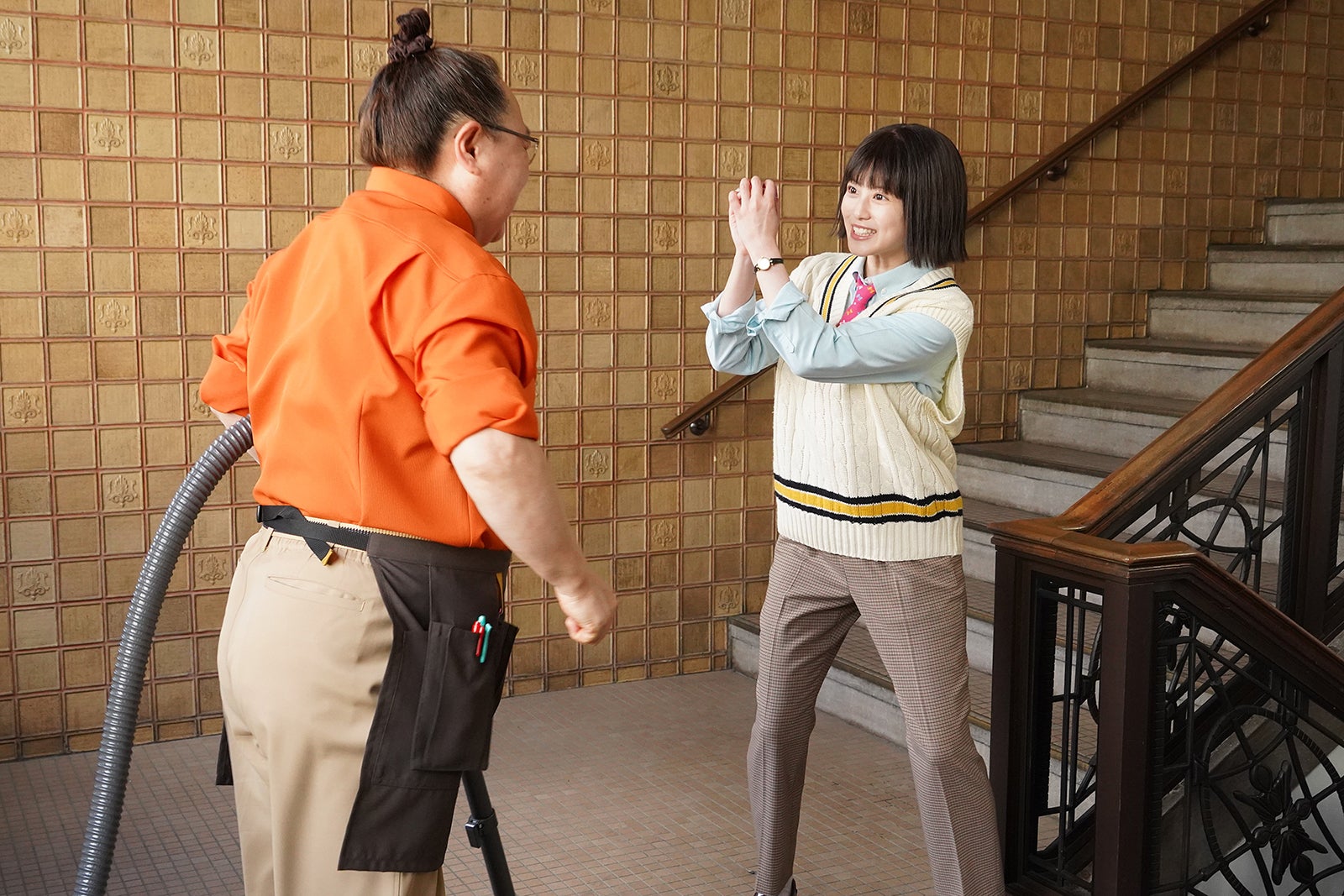 （右）今田美桜／「悪女（わる）～働くのがカッコ悪いなんて誰が言った？～」第1話より（C）日本テレビ