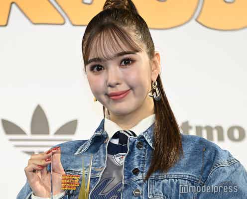 藤田ニコル、スニーカーでのスタイルアップの秘訣は?9cmヒール履きこなす<スニーカーベストドレッサー賞2024>