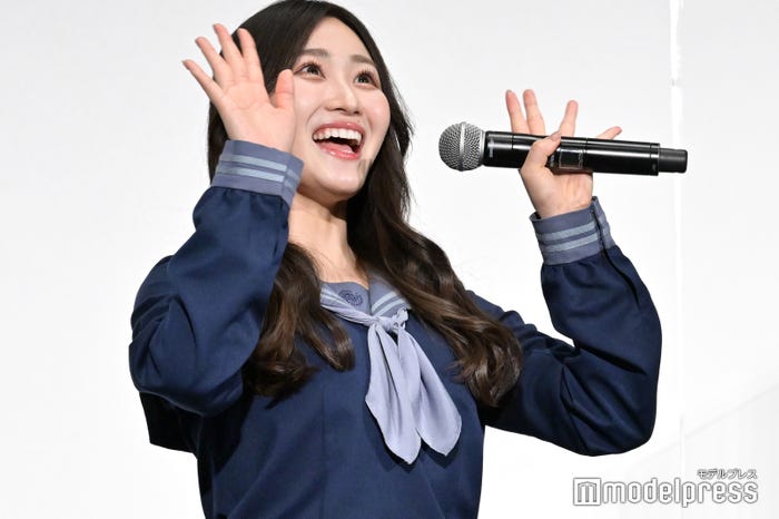 潮紗理菜 (C)モデルプレス