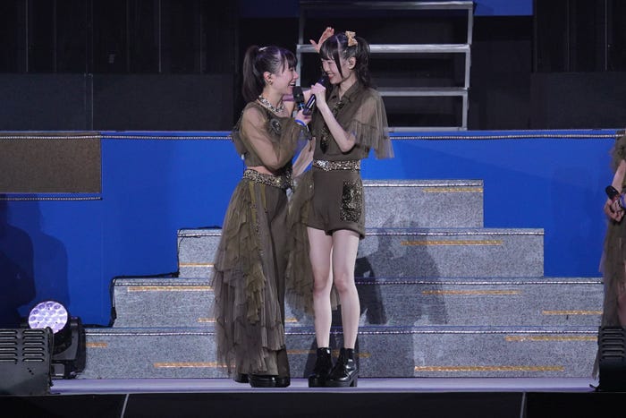 石田亜佑美、山崎愛生(提供写真)