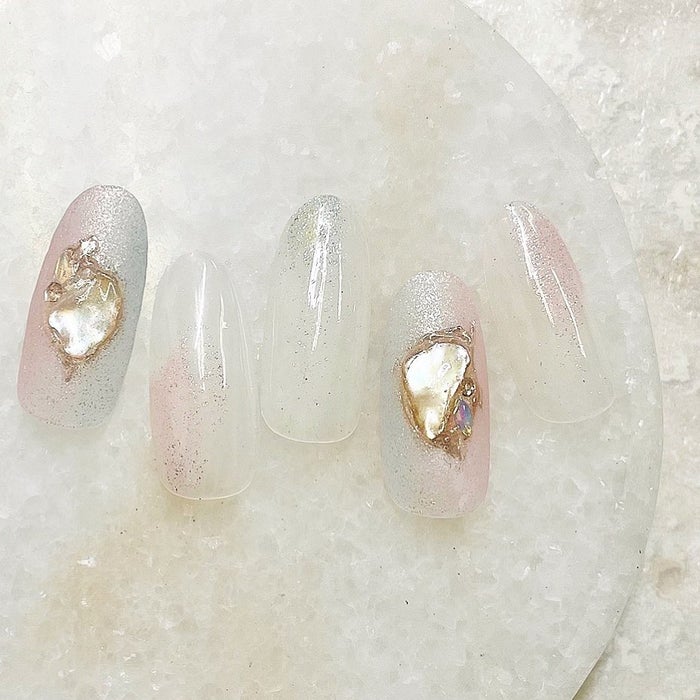 夏に向けて増えてます 次の指先はクリア感たっぷり 清涼ネイル モデルプレス 夏に向けて増えてます 次の指先はクリア感たっぷり 清涼ネイル モデルプレス