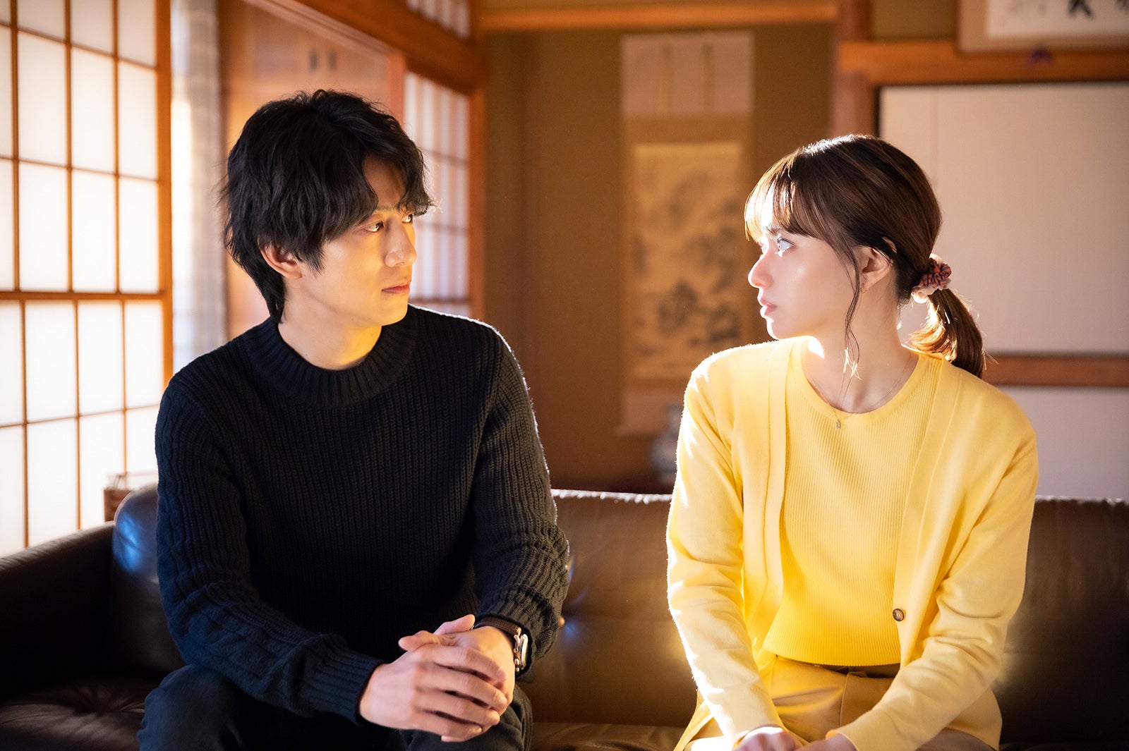 溝端淳平、山本舞香／ 「Sister」最終話より（C）読売テレビ