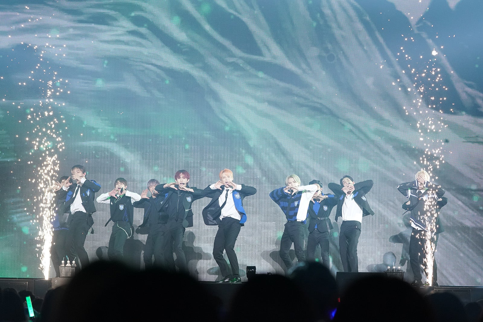 INI（C）LAPONE ENTERTAINMENT