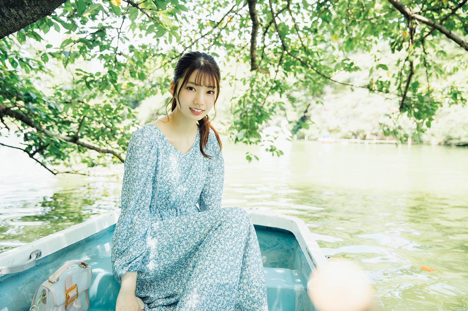 高本彩花（C）藤城貴則 、光文社