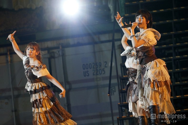 「AKB48 2013 真夏のドームツアー～まだまだ、やらなきゃいけないことがある～」ナゴヤドーム公演初日より（C）AKS