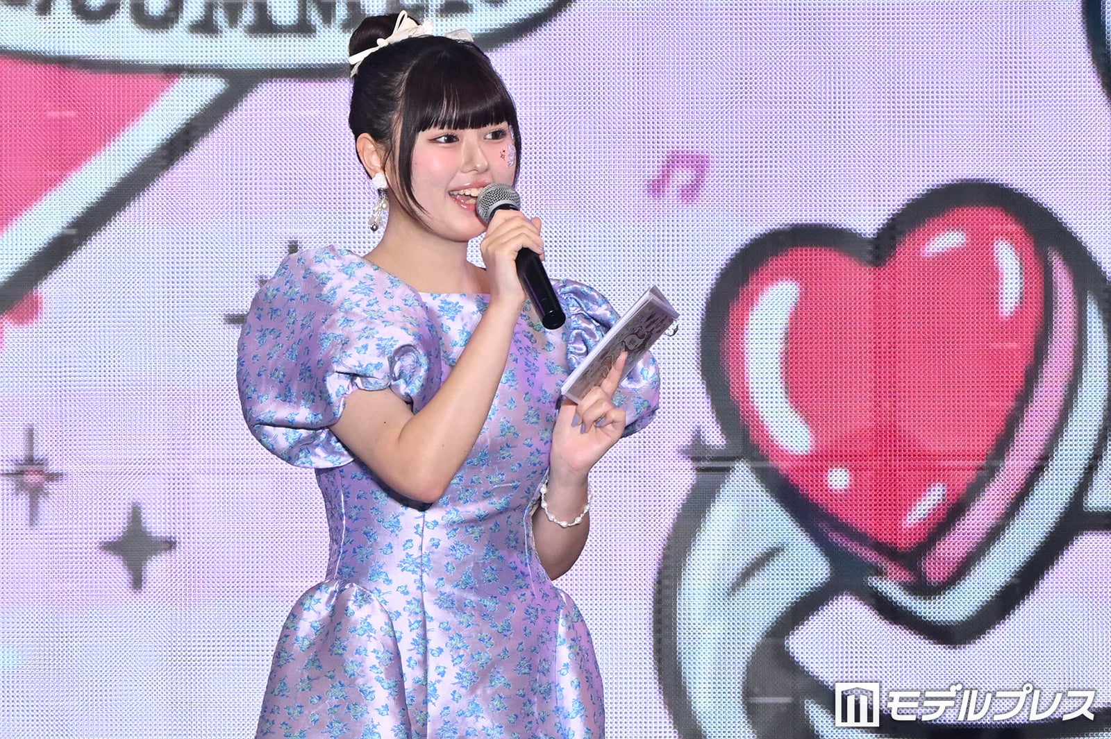 「今日好き」おひなさま（長浜広奈）、ガルアワ史上初最年少MC挑戦で反響相次ぐ「らしさ全開で可愛すぎ」「堂々としてる」【ガルアワ2026SS】