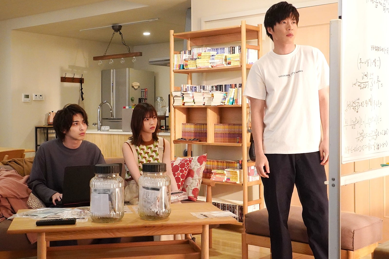 （左から）横浜流星、西野七瀬、田中圭／「あなたの番です」第12話より（C）日本テレビ