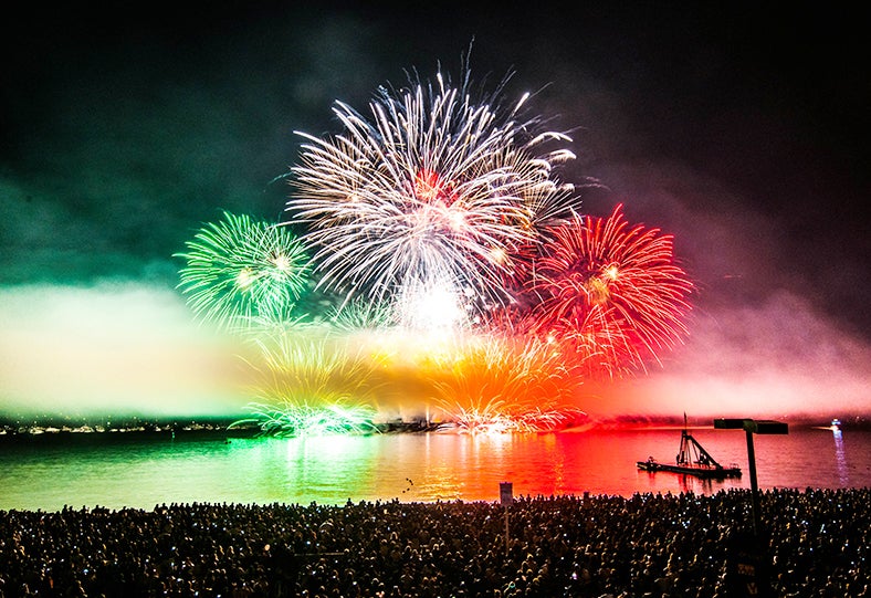 彼のドキドキが加速する！花火デートを成功させる5つのコツ