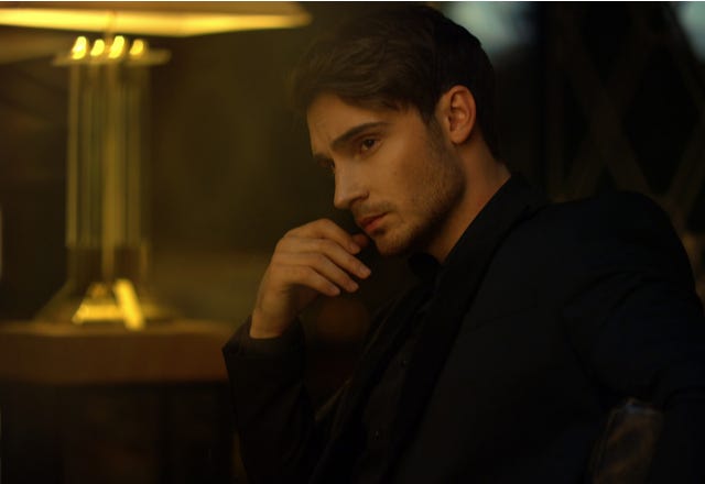 このオーラの虜ですっ 女性が溺れる 男性の色気 とは モデルプレス このオーラの虜ですっ 女性が溺れる 男性の色気 とは モデルプレス