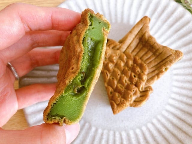 抹茶クリームがたっぷり入っています♡