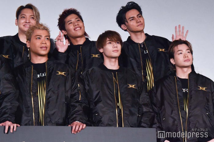 (前列中央)神谷健太 (C)モデルプレス