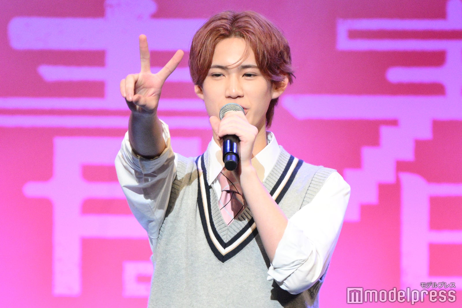 （C）モデルプレス