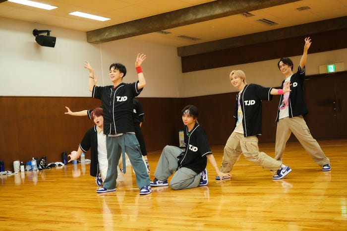 Travis Japan(C)中京テレビ