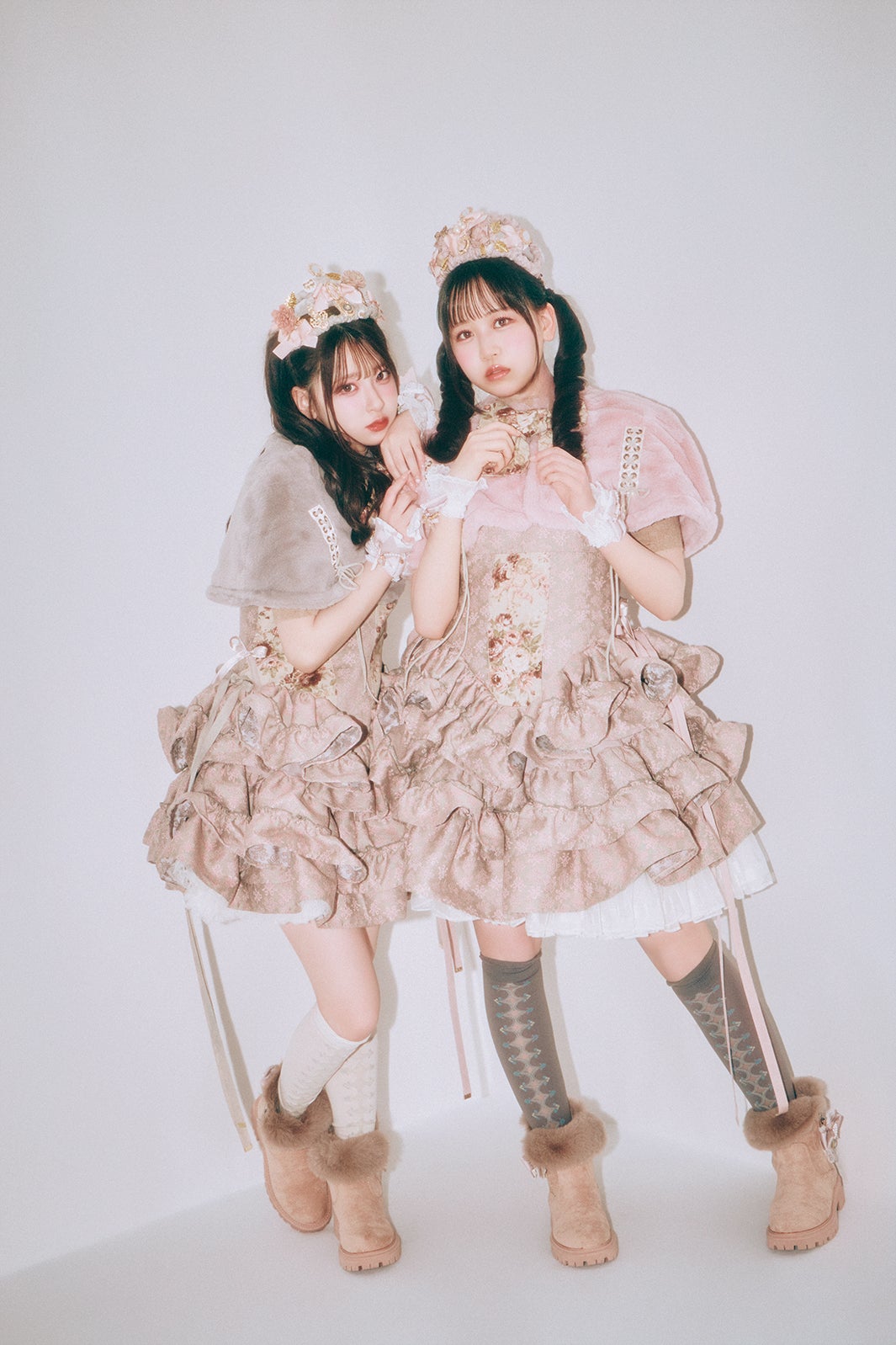 桜庭遥花、松本かれん「LARME」067 Winter（提供写真）