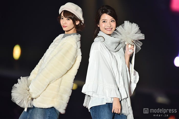 木下ひなこ(左)、上田眞央