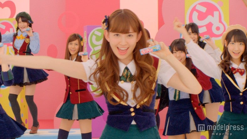 小嶋陽菜／新CM「謎の新メンバー」篇