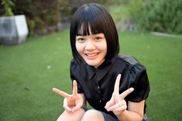 小八重葵美13歳「世界で一番かわいいと思う顔をしたら声かけてもらえた」芸能界に入ったきっかけや憧れの俳優を語る