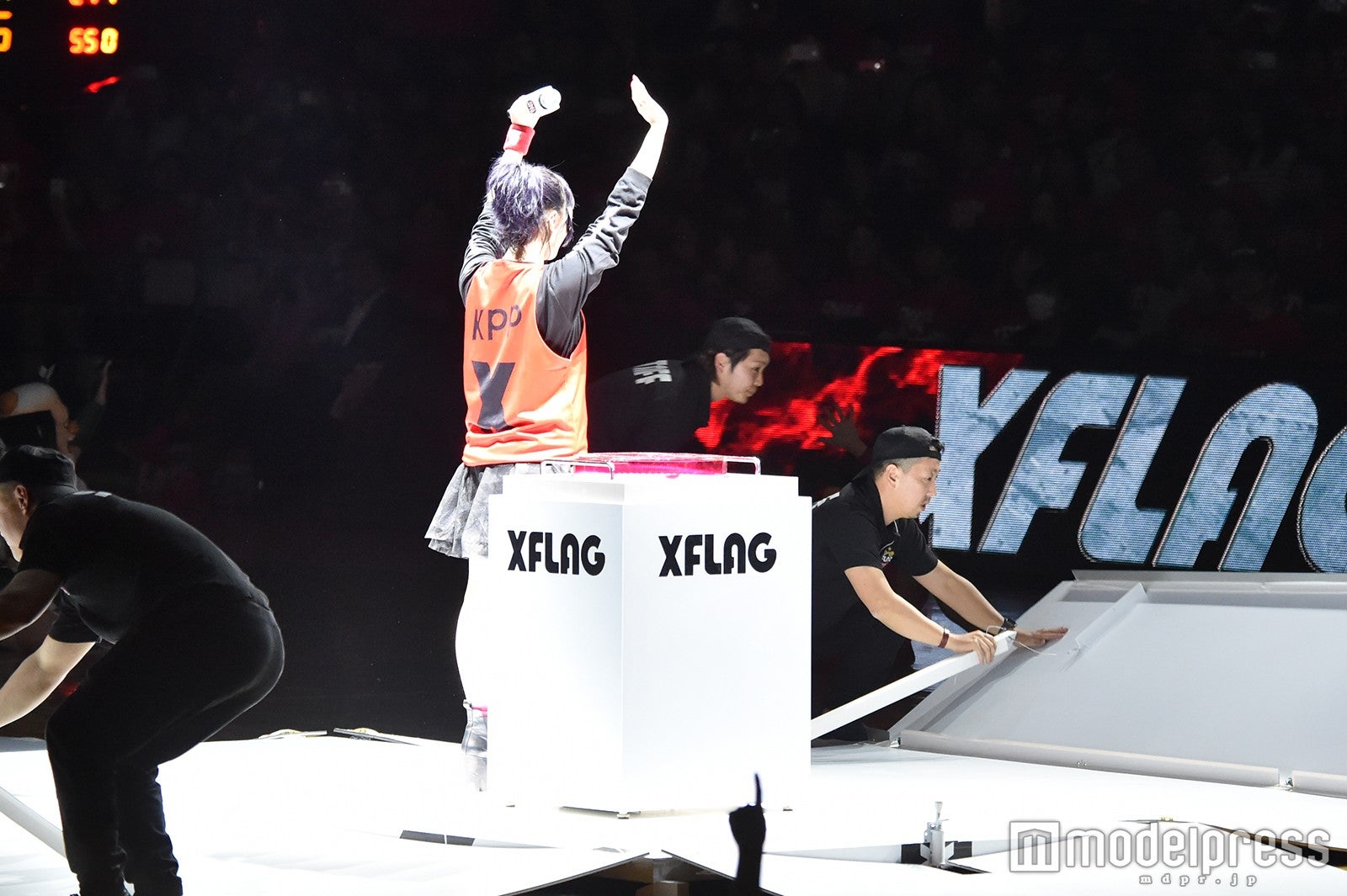 サプライズ登場したきゃりー