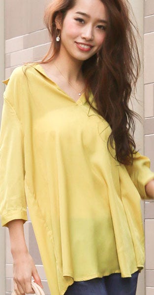 選べる3型ドレープシャツ「salus」1,290円(税込)