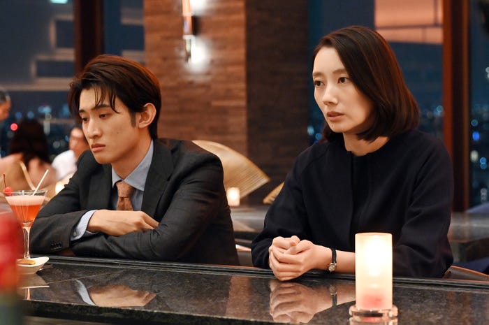 向井康二、波瑠「フェイクマミー」第5話(C)TBS